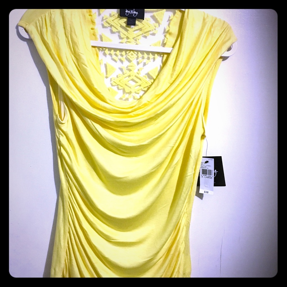 💛 NWT 2/$20 By & By yellow tank top XL